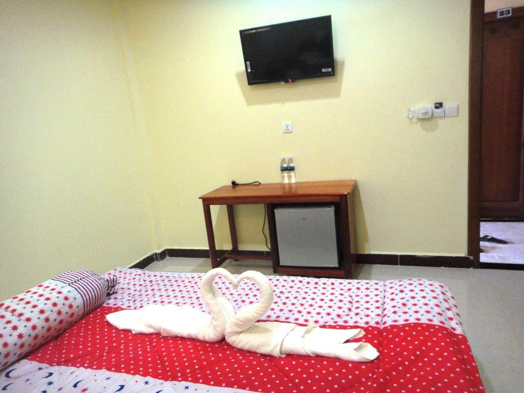 Khemra I Guesthouse Kampot Szoba fotó